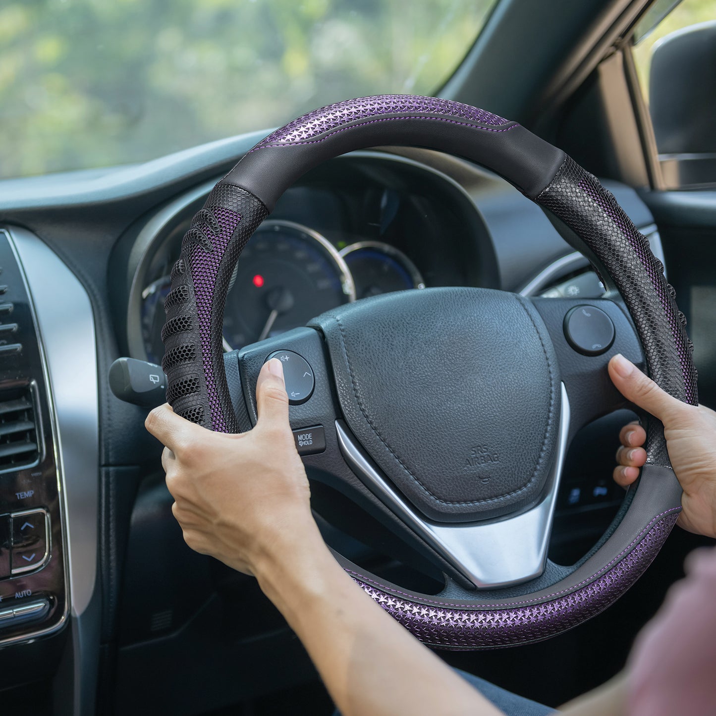 ZIVACATE Universal Anti-Slip Microfiber Leather Car Steering Wheel Cover for Men,Purple